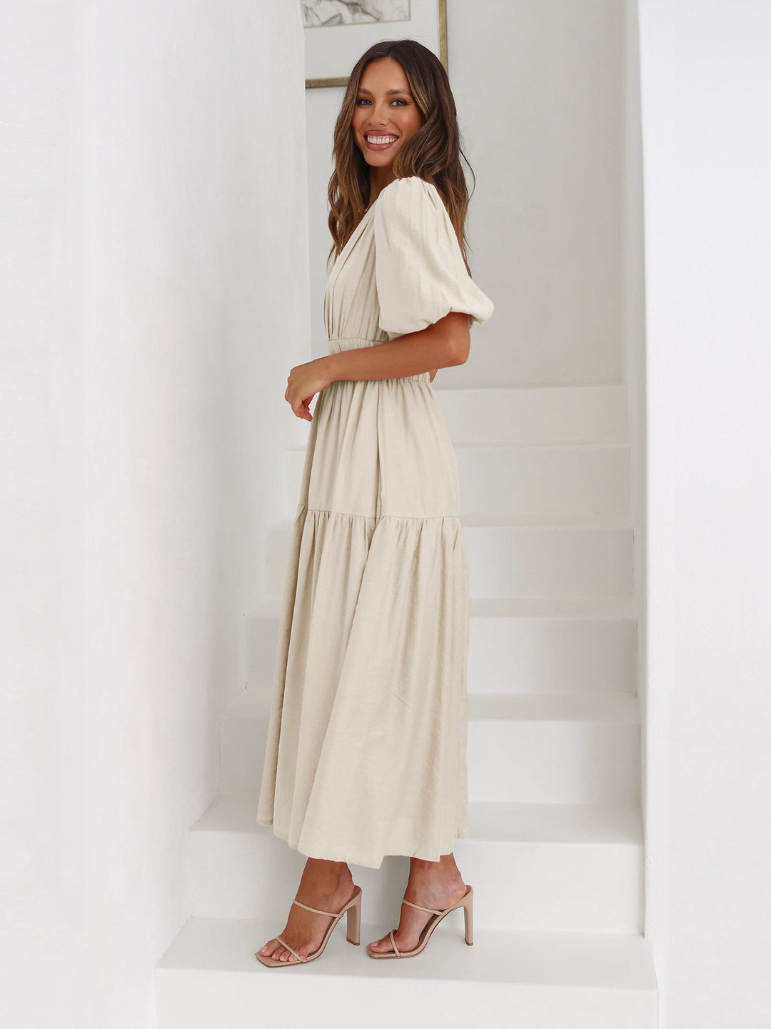 Noelle Tijdloze Midi Jurk met V-hals