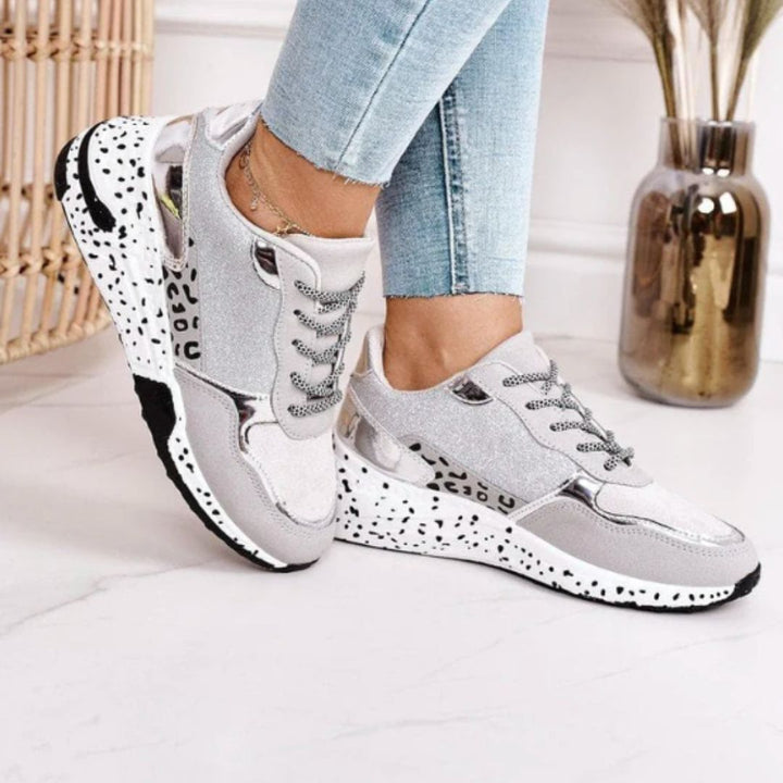 Fleur Elegante Sneakers