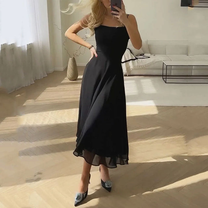 Hannah Tijdloze Midi Jurk met Vierkante hals