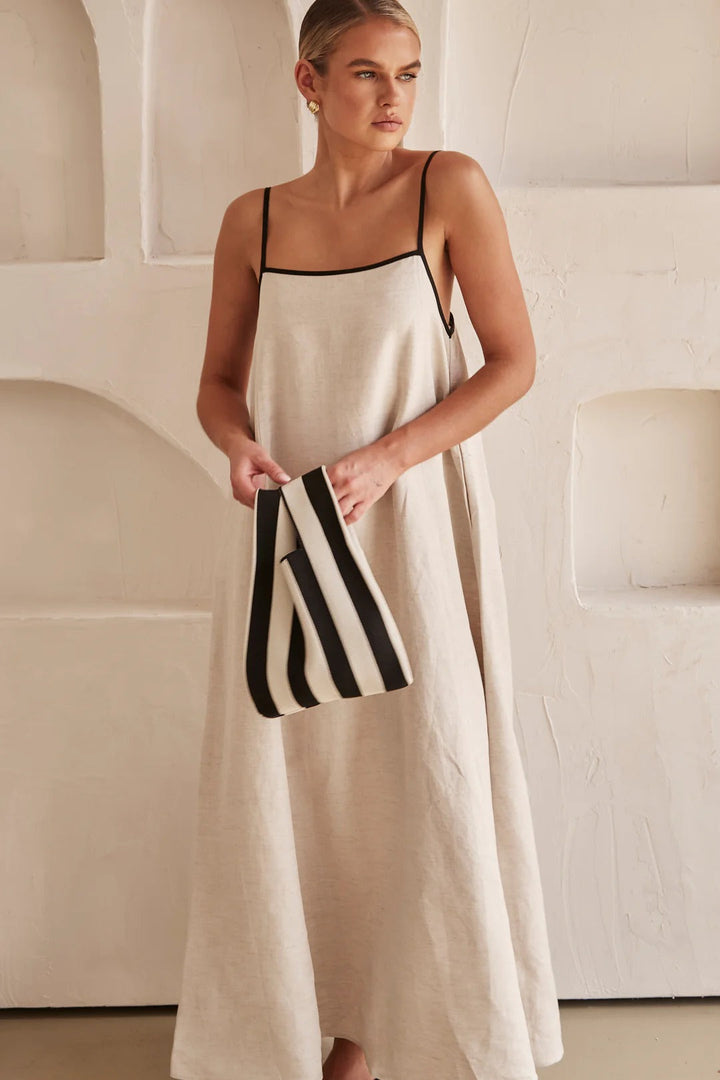 Amber Elegante Maxi Jurk