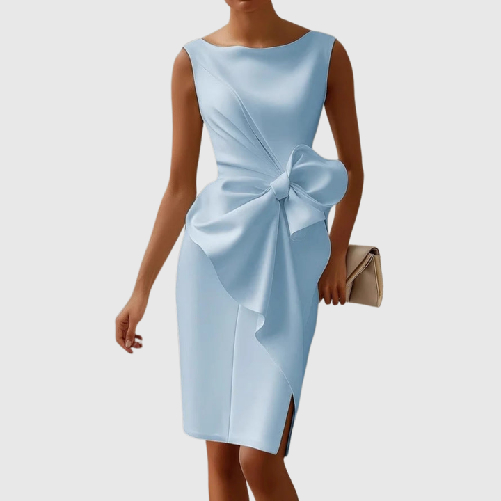 Eloise Relaxte Midi Jurk met Strikdetail
