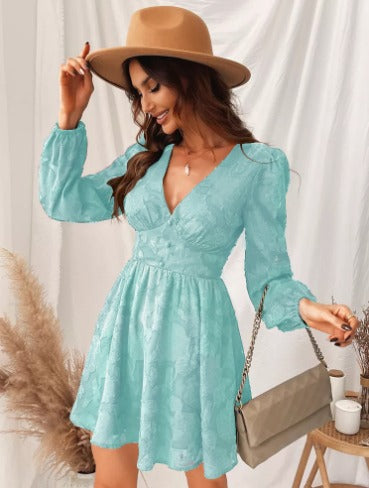 Lotte Elegante Jurk met V-hals