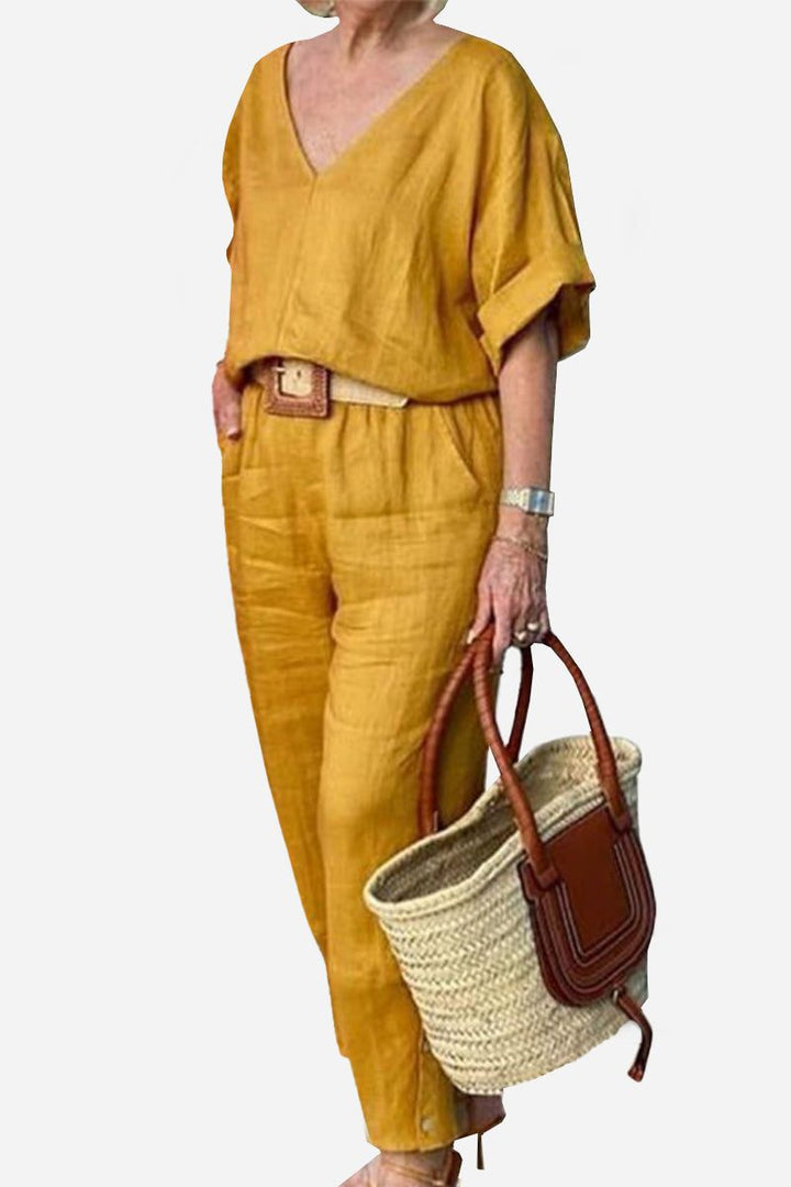 Carmen Tijdloze Set met V-hals