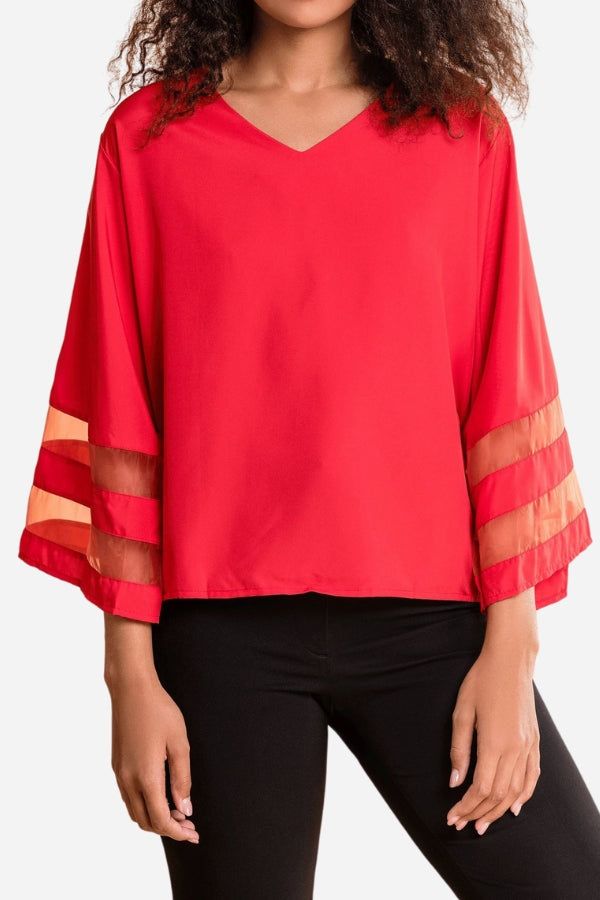 Celeste Tijdloze Blouse met V-hals