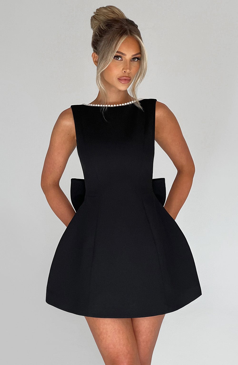 Kylie Verfijnde Mini Jurk
