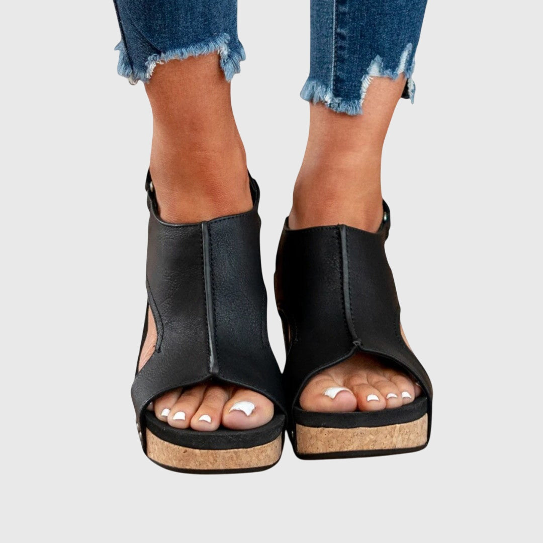 Adela Comfortabele Sandalen met Sleehak
