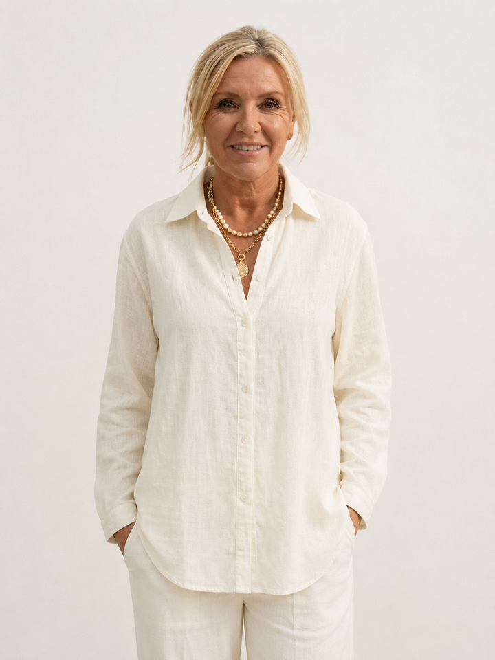 Vivian Getailleerde Set met Knoopdetails