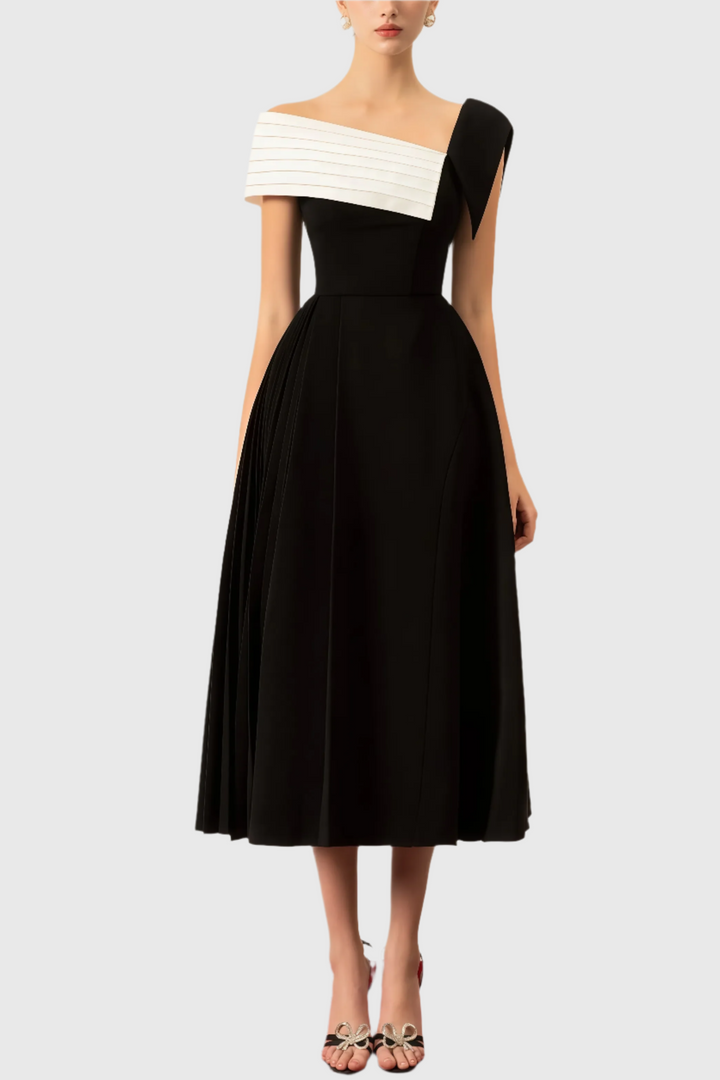 Liv Getailleerde Midi Jurk met Off-shoulder