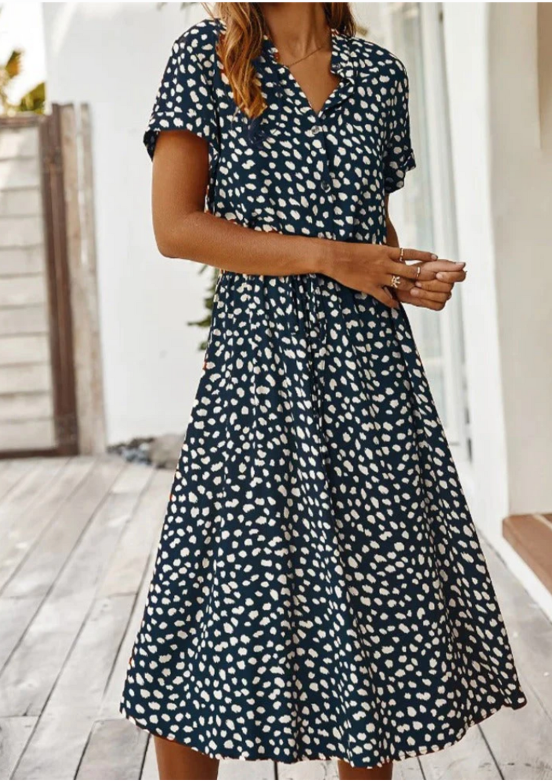 Sienna Relaxte Midi Jurk met V-hals