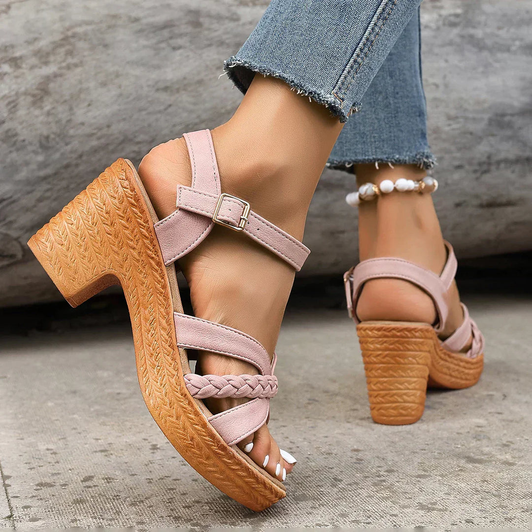 Nova Elegante Sandalen met Blokhak