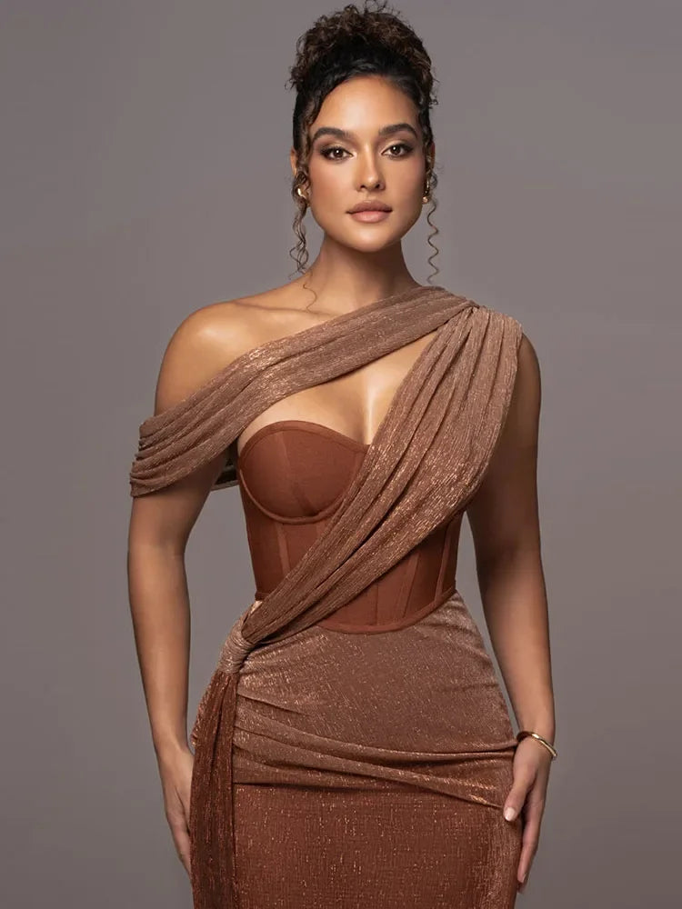Doortje Getailleerde Maxi Jurk met One-shoulder