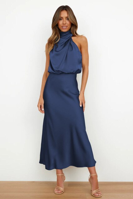 Bregtje Getailleerde Maxi Jurk met Off-shoulder