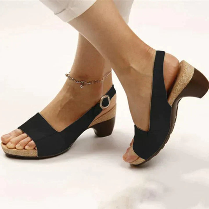 Adrianna Comfortabele Sandalen met Blokhak