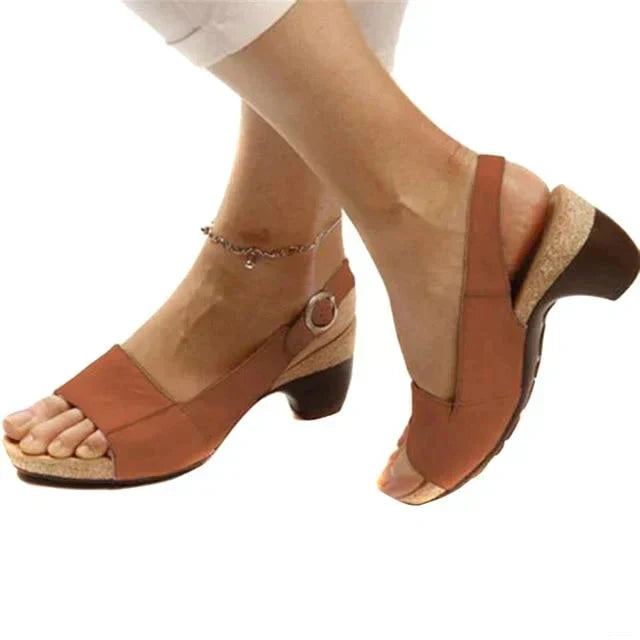 Adrianna Comfortabele Sandalen met Blokhak