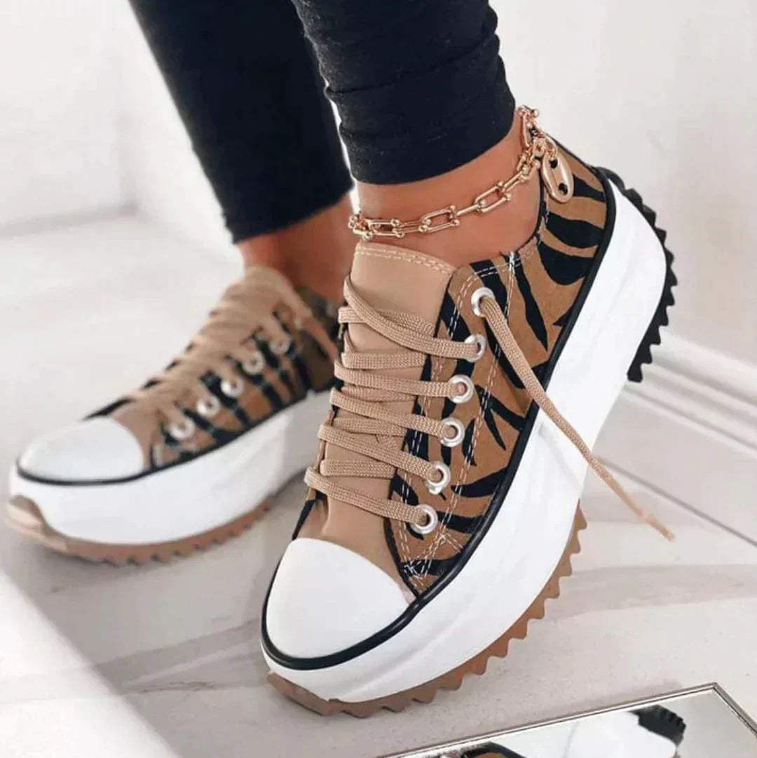 Dorothy Elegante Sneakers
