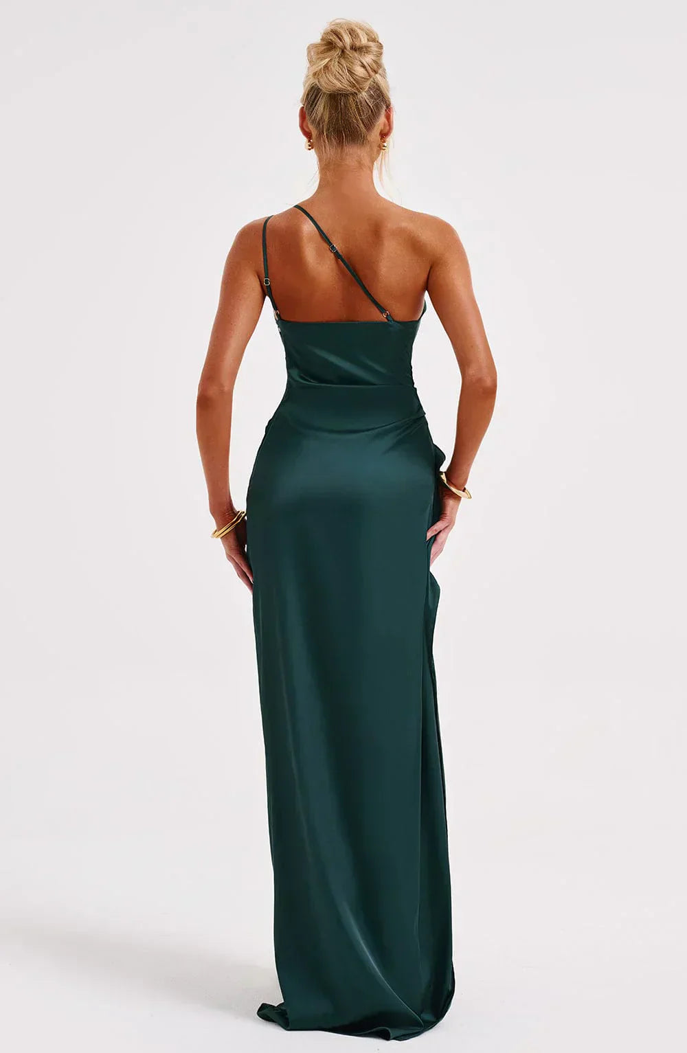 Elara Getailleerde Jurk met One-shoulder