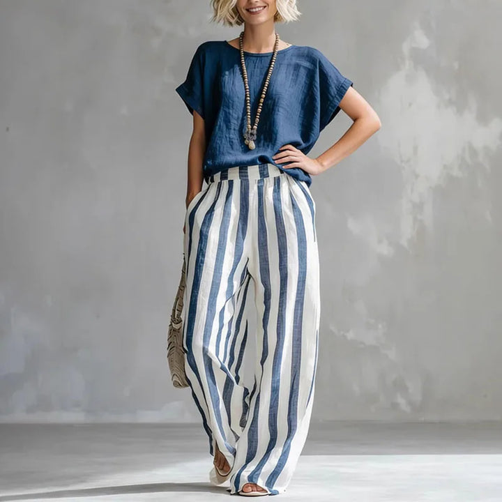 Beatrice Wijde Set met Ronde hals