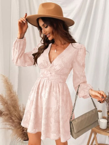 Lotte Elegante Jurk met V-hals