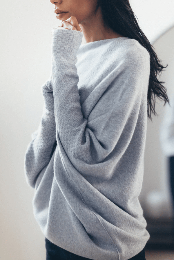 Celestina Relaxte Trui met Off-shoulder