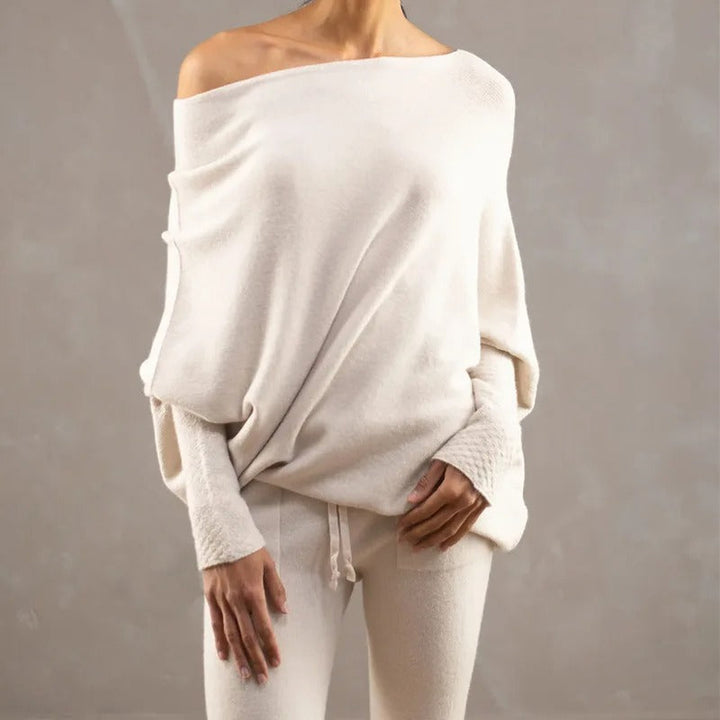 Celestina Relaxte Trui met Off-shoulder