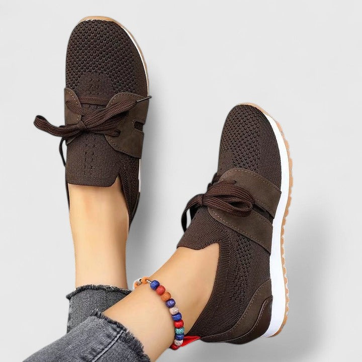 Mikhailah Elegante Sneakers