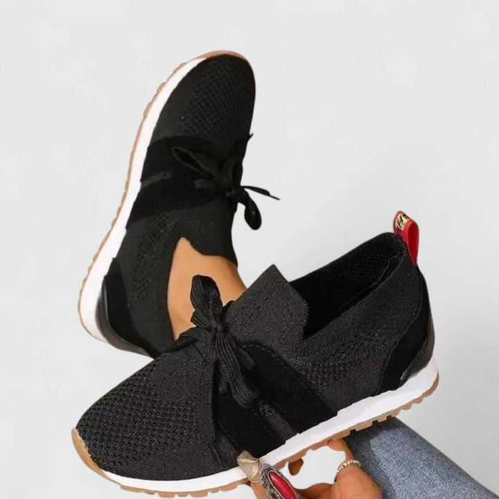 Mikhailah Elegante Sneakers