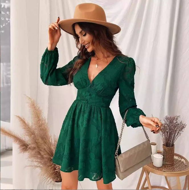 Lotte Elegante Jurk met V-hals