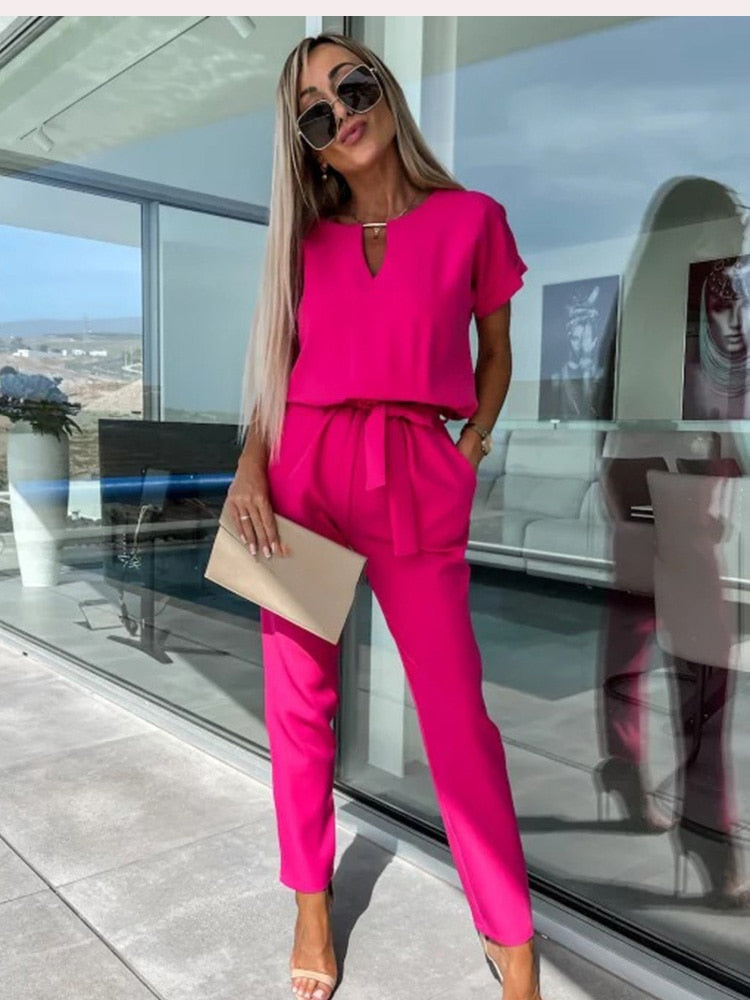 Elara Tijdloze Jumpsuit met V-hals
