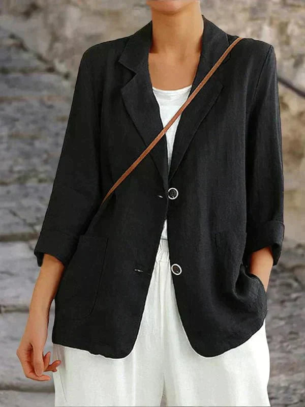 Felicity Relaxte Jas met Knoopdetails
