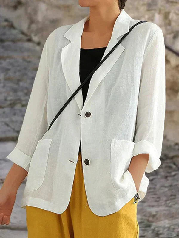 Felicity Relaxte Jas met Knoopdetails