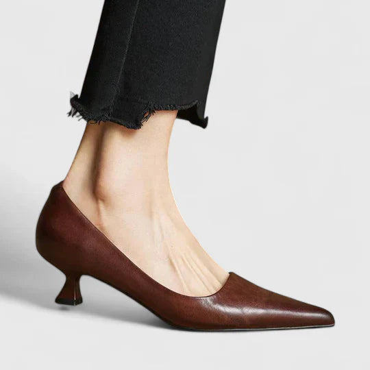 Nyah Elegante Hakken