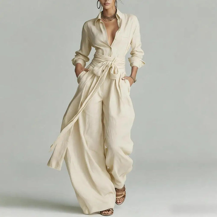 Milena Tijdloze Set met Knoopdetails