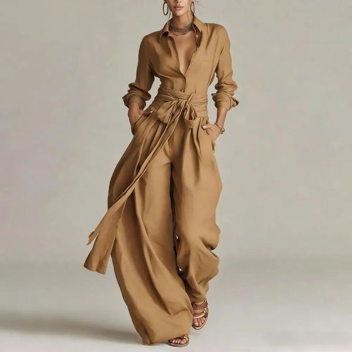 Milena Tijdloze Set met Knoopdetails