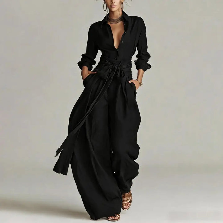 Milena Tijdloze Set met Knoopdetails