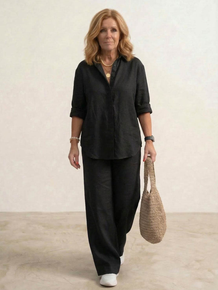 Vivian Getailleerde Set met Knoopdetails