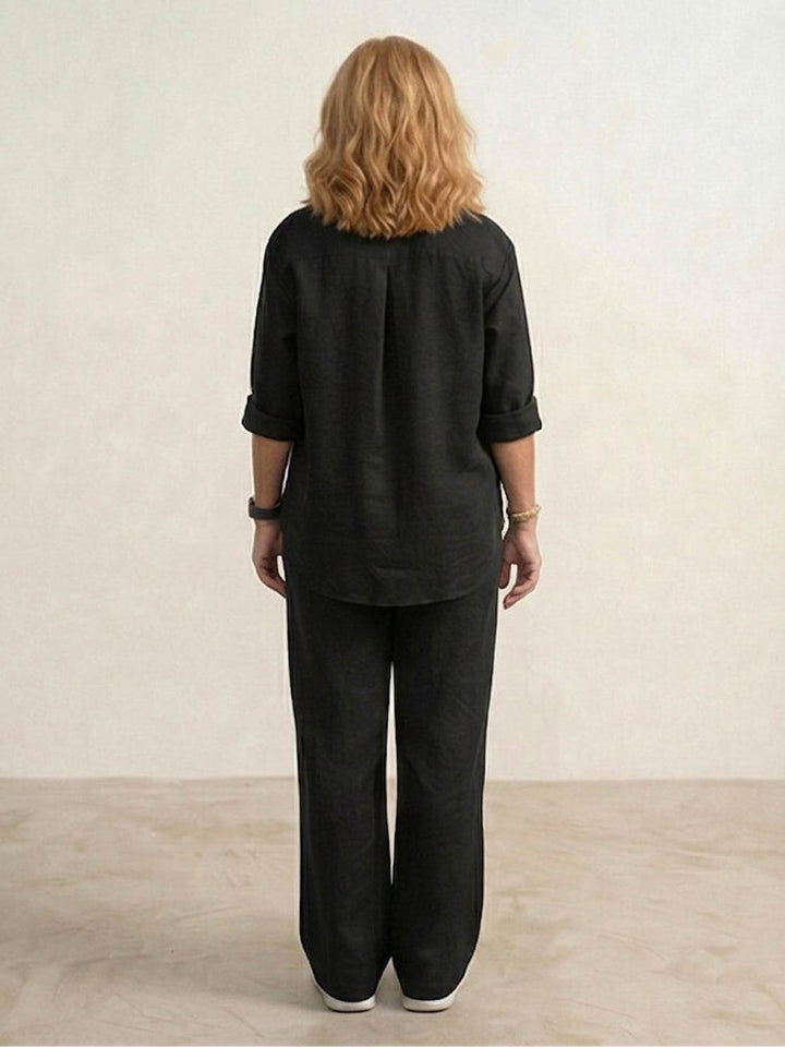 Vivian Getailleerde Set met Knoopdetails