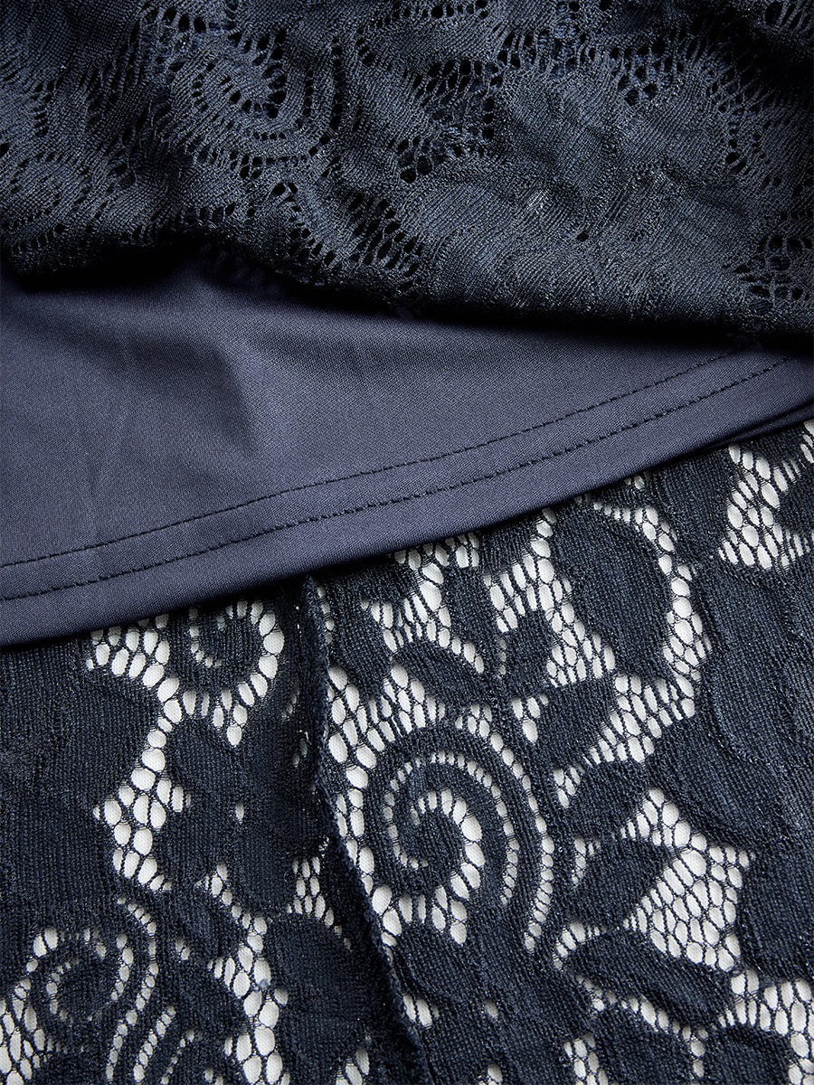 Rosemary Getailleerde Midi Jurk met V-hals