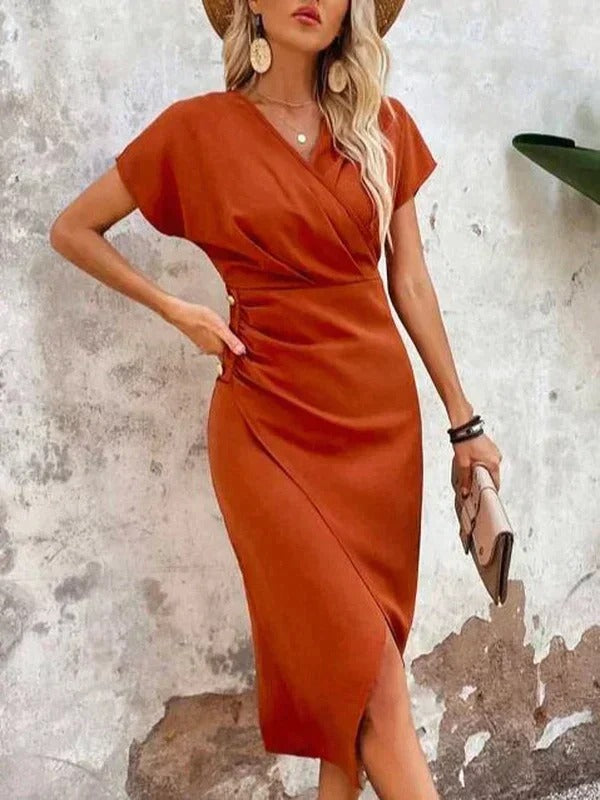 Chloe Getailleerde Midi Jurk met V-hals