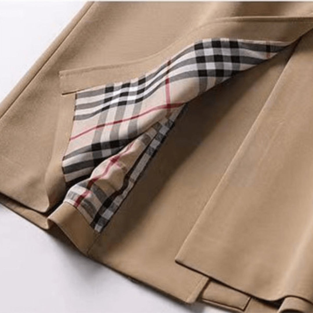 Isla Trenchcoat met Ruitprint