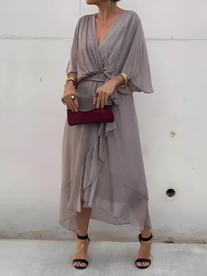 Ella Chiffon Kerstjurk met Wikkeldetail