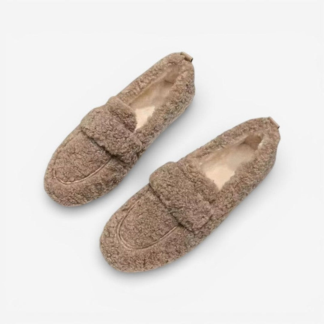 Rosie Teddy Loafers met Ronde Neus