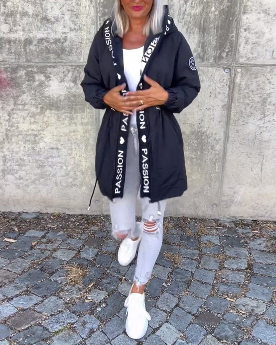 Evelyn Winterjas met Capuchon
