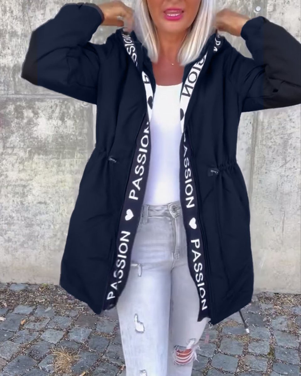 Evelyn Winterjas met Capuchon
