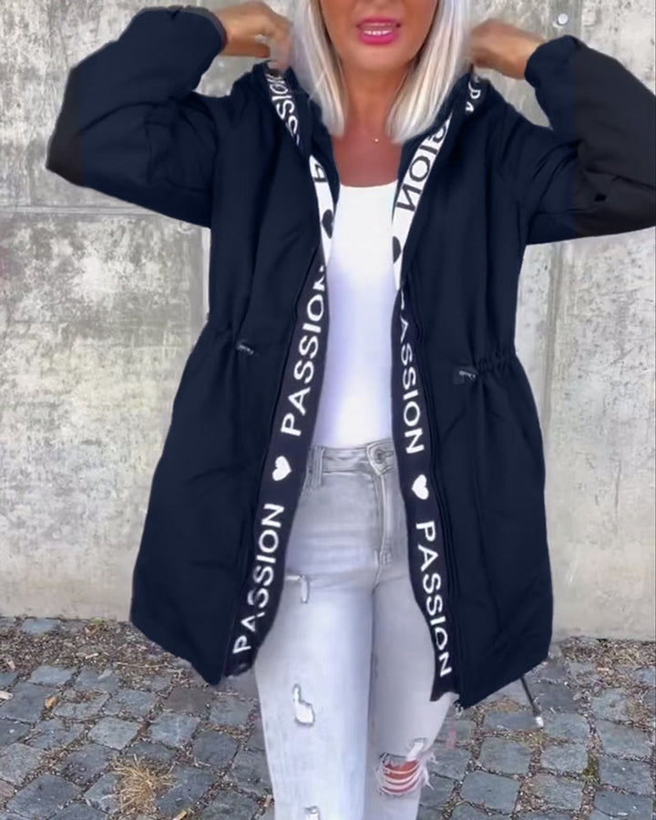 Evelyn Winterjas met Capuchon