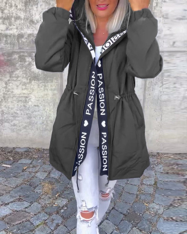 Evelyn Winterjas met Capuchon