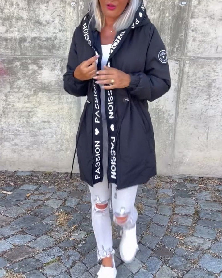 Evelyn Winterjas met Capuchon