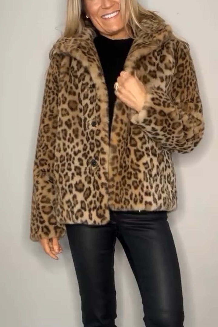 Emily Lange Nepbont Winterjas met Dierenprint