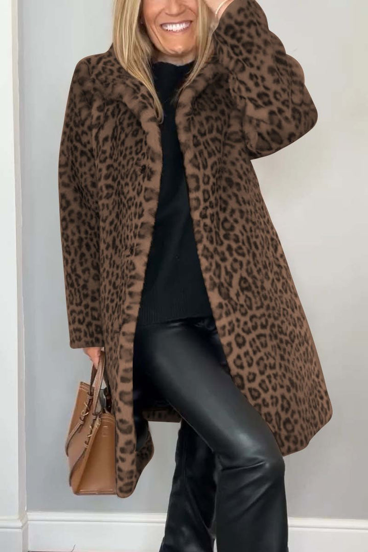 Emily Lange Nepbont Winterjas met Dierenprint