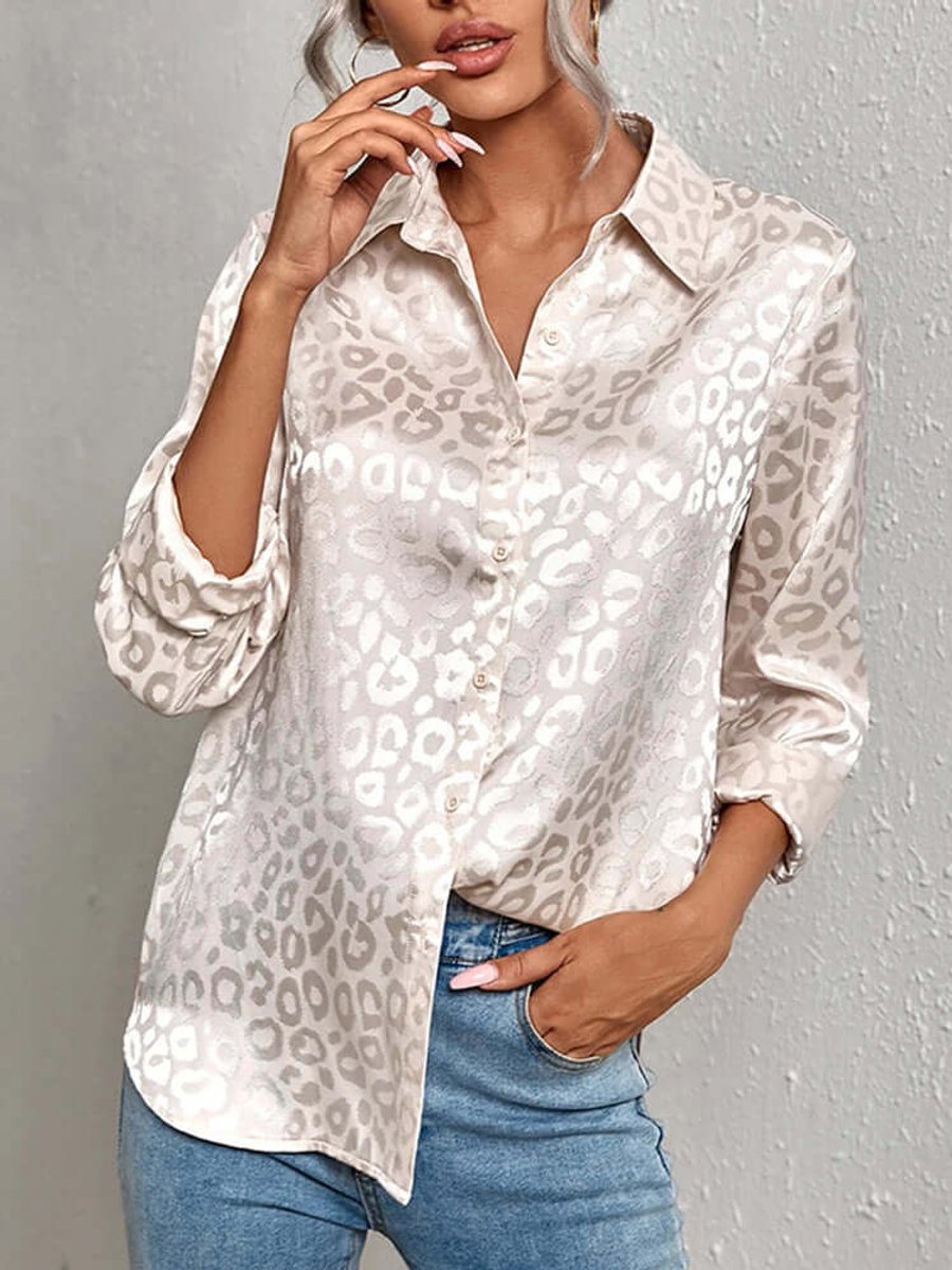 Emily Lange Satijnen Blouse met Dierenprint