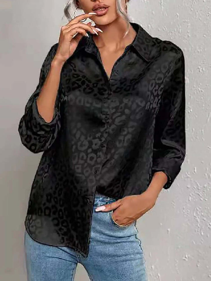 Emily Lange Satijnen Blouse met Dierenprint